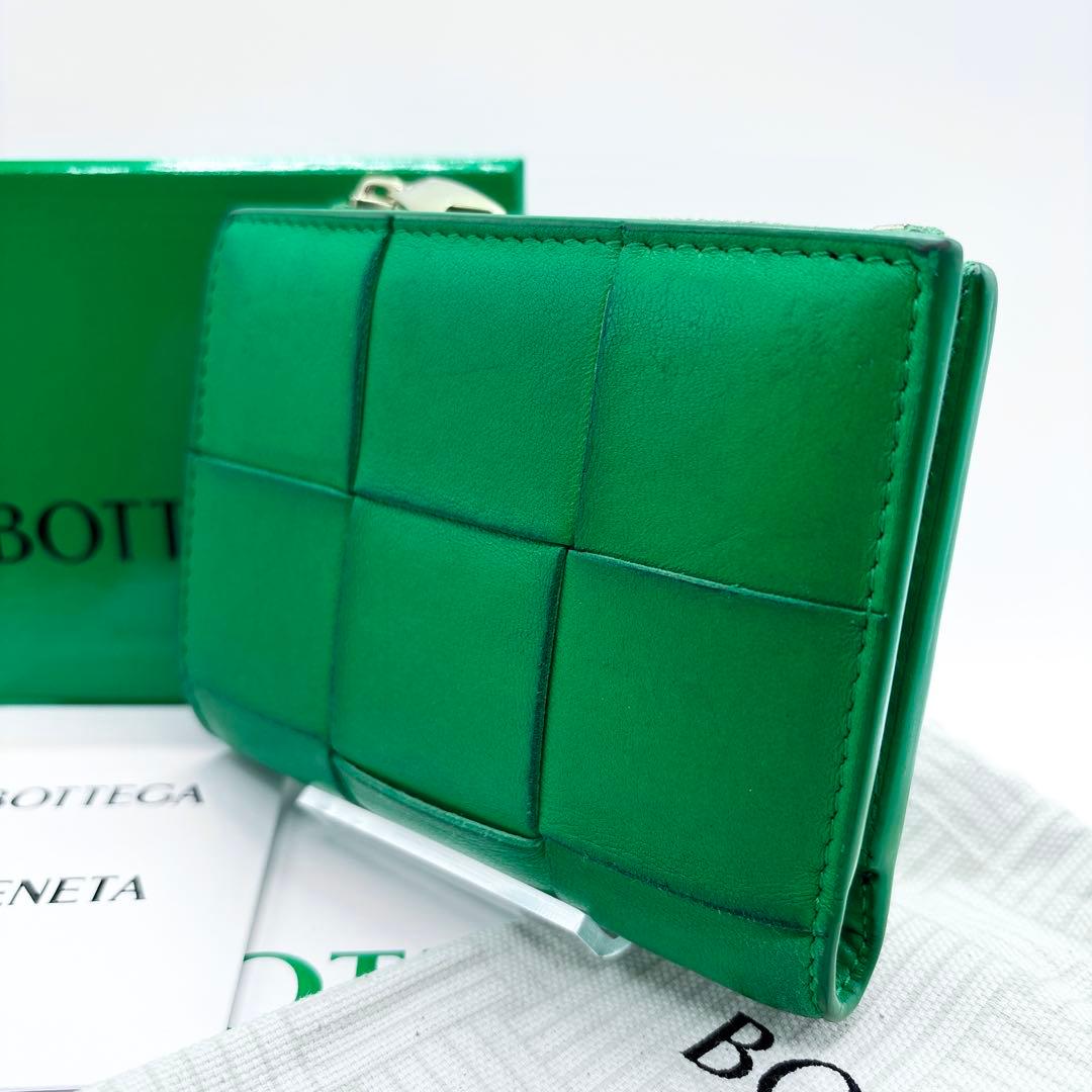 付属品完備✨️ボッテガヴェネタ スモール カセット 二つ折りファスナーウォレット