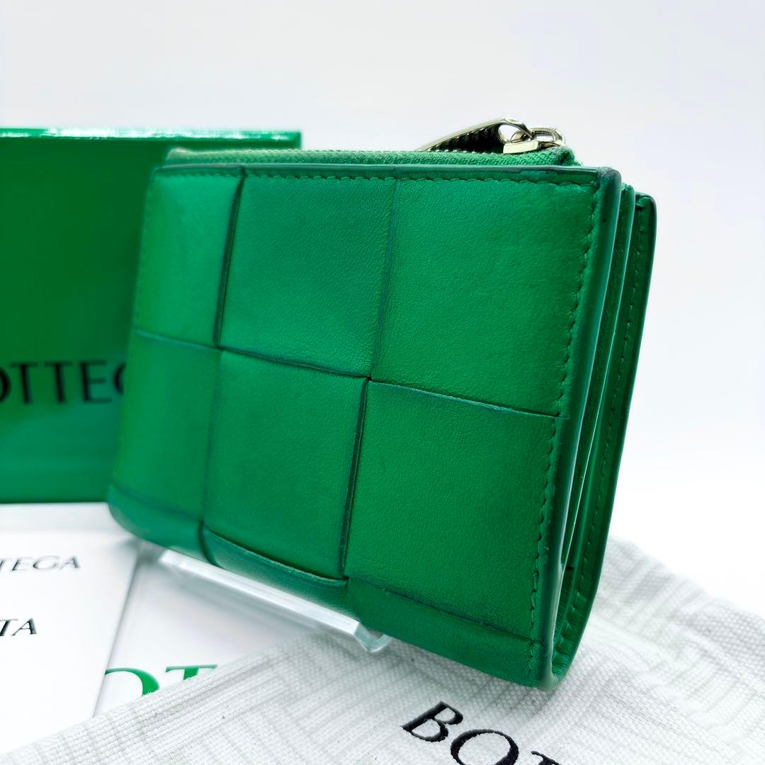 付属品完備✨️ボッテガヴェネタ スモール カセット 二つ折りファスナーウォレット