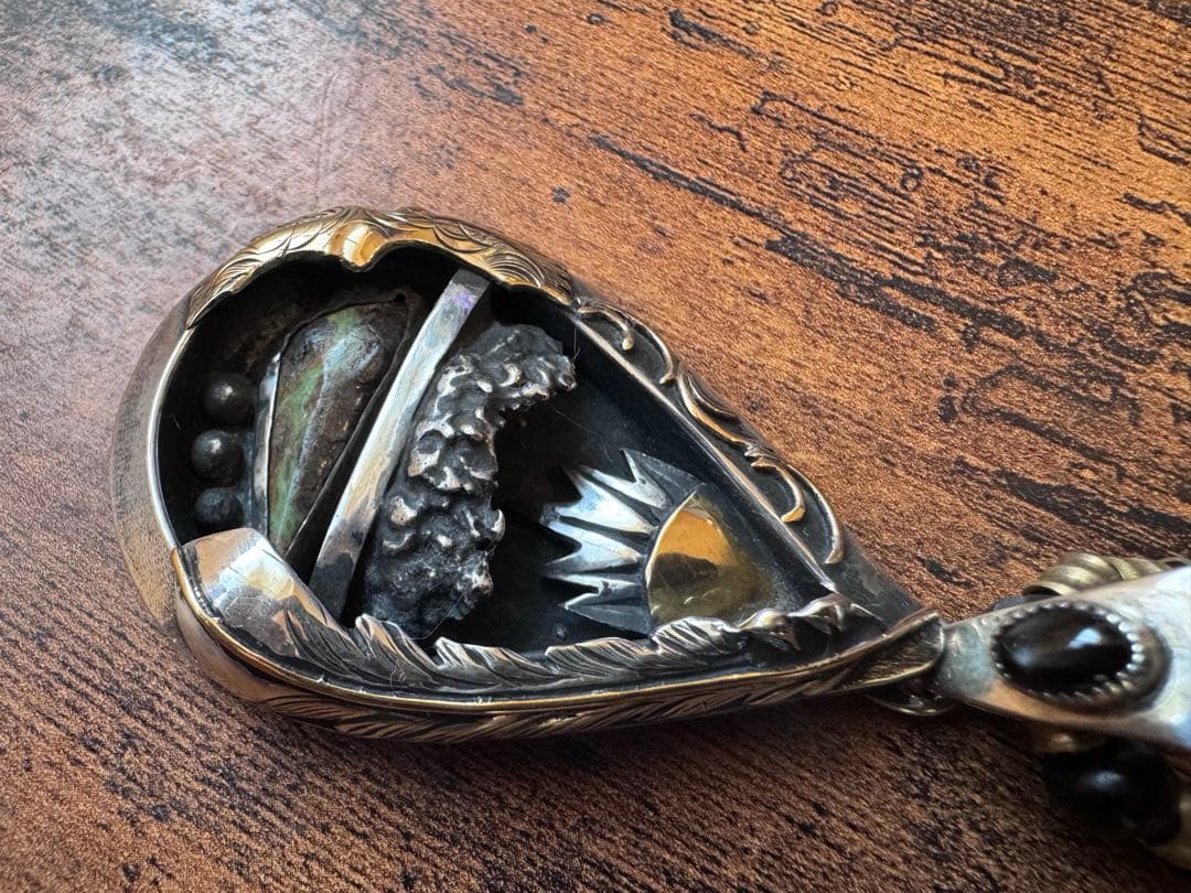 《激レア1点物》big hand 3Dトップ