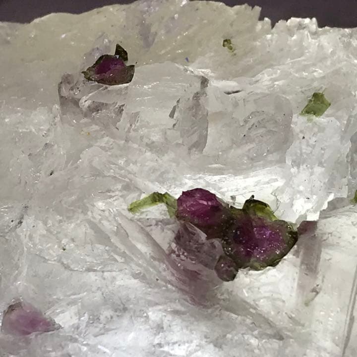 ウォーターメロントルマリン 水晶原石