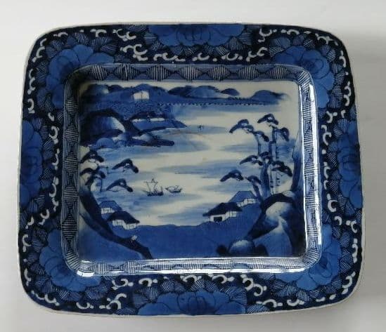 古伊万里　角皿