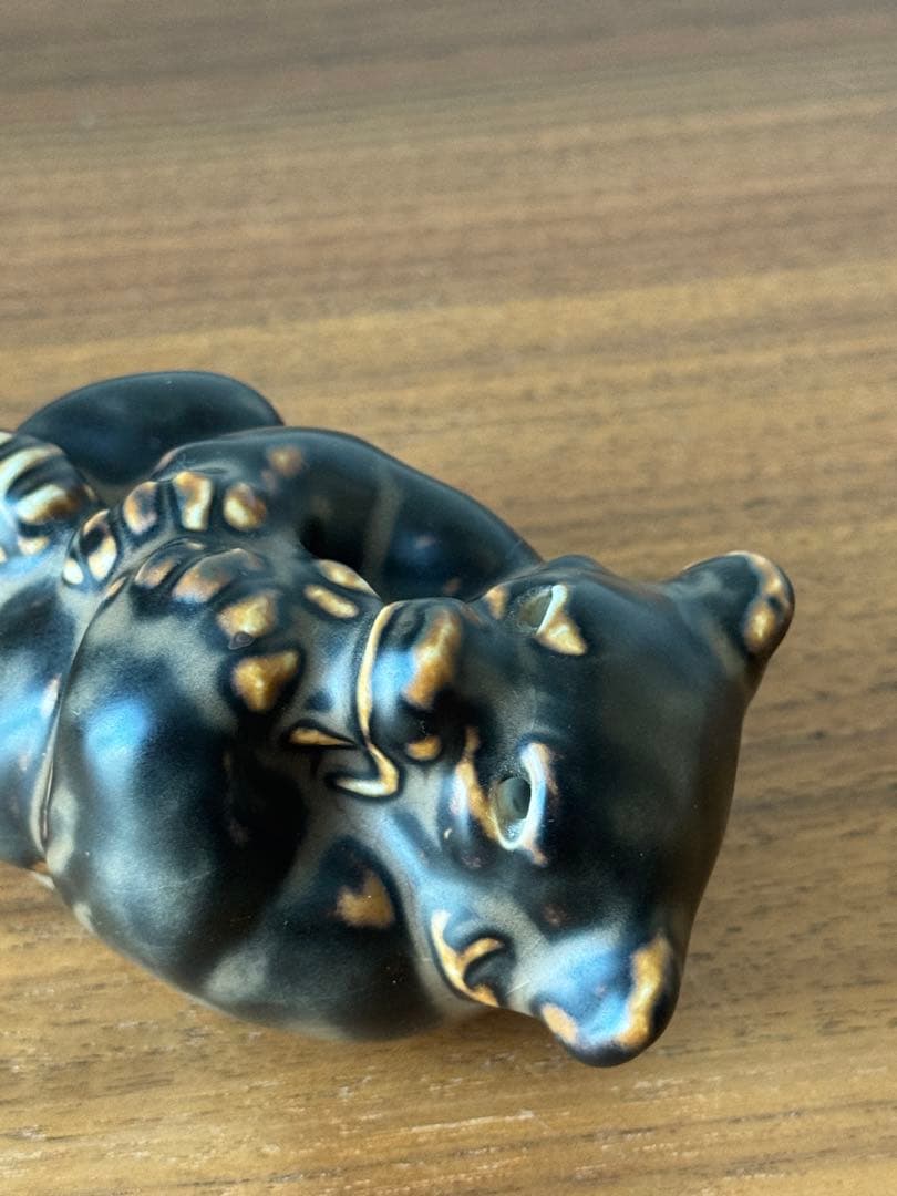 希少 1940年代 ロイヤルコペンハーゲン 足を舐める子クマ クヌード・キーン