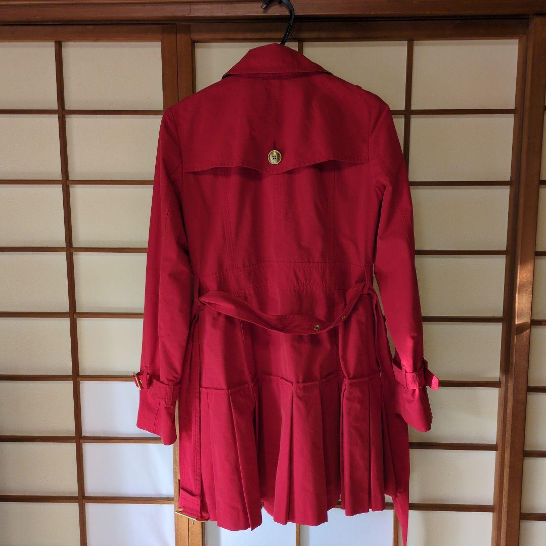 キティBURBERRY ブルーレーベルトレンチコート 38赤
