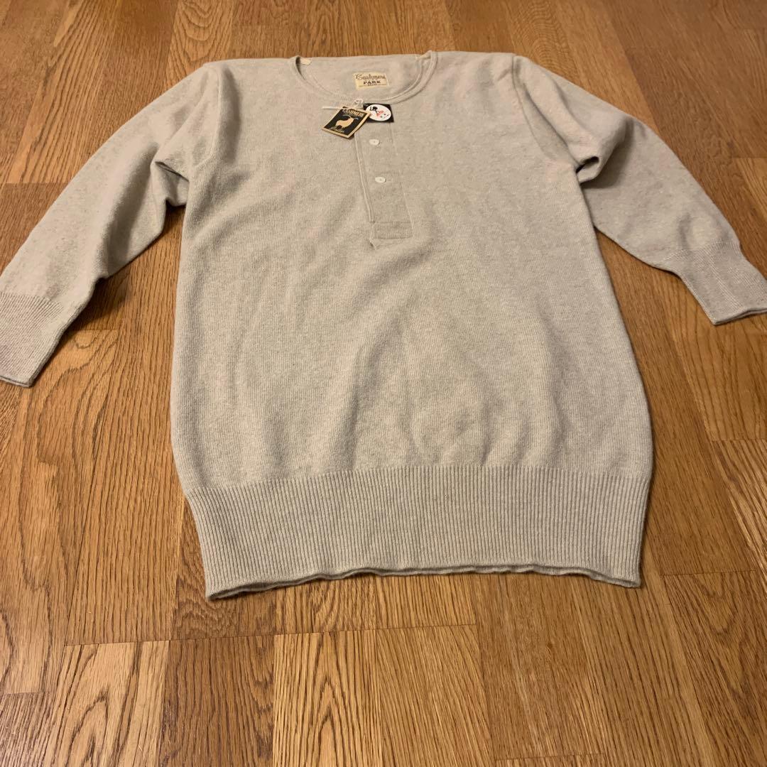 【新品、未使用】昭和レトロ　高級カシミヤ100% メンズ長袖シャツ　ボタン付