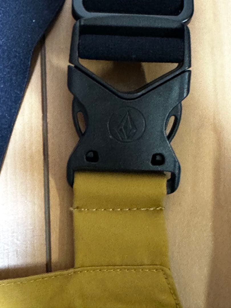 VOLCOM スノーボード ビブパンツ　未使用
