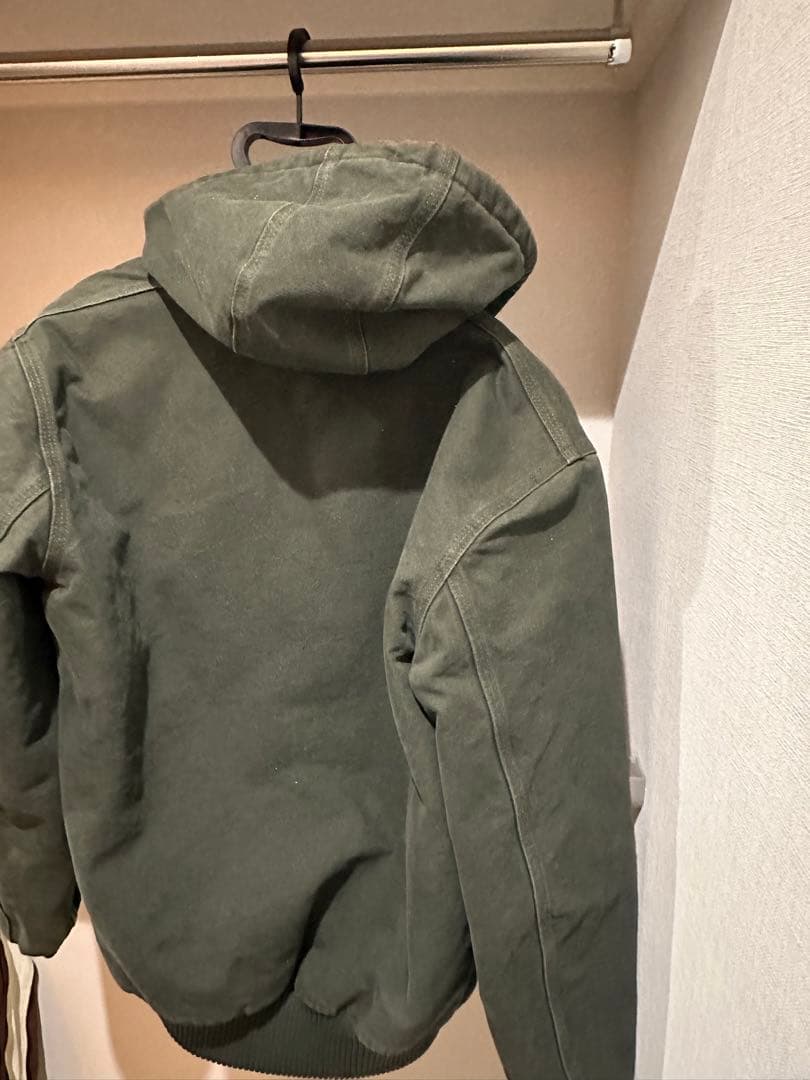 m*d様 【送料無料】カーハート　Carhart ダウンジャケット　Sサイズ