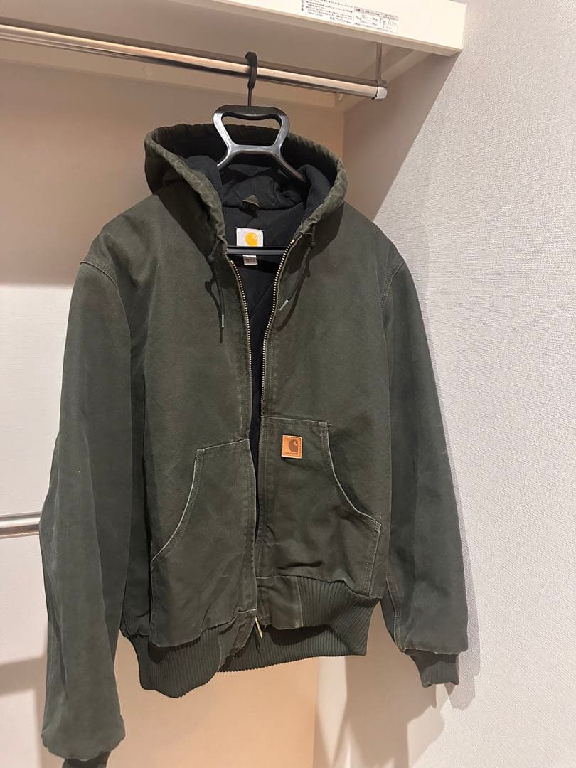 m*d様 【送料無料】カーハート　Carhart ダウンジャケット　Sサイズ