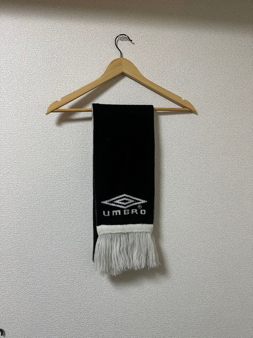 UMBRO アンブロ ジャーナルスタンダード ブラック サッカーマフラー