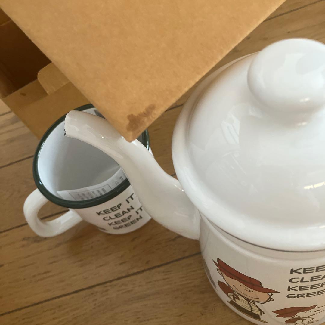 ピーナッツ　スヌーピー　琺瑯　ホーロー　ポット　マグ