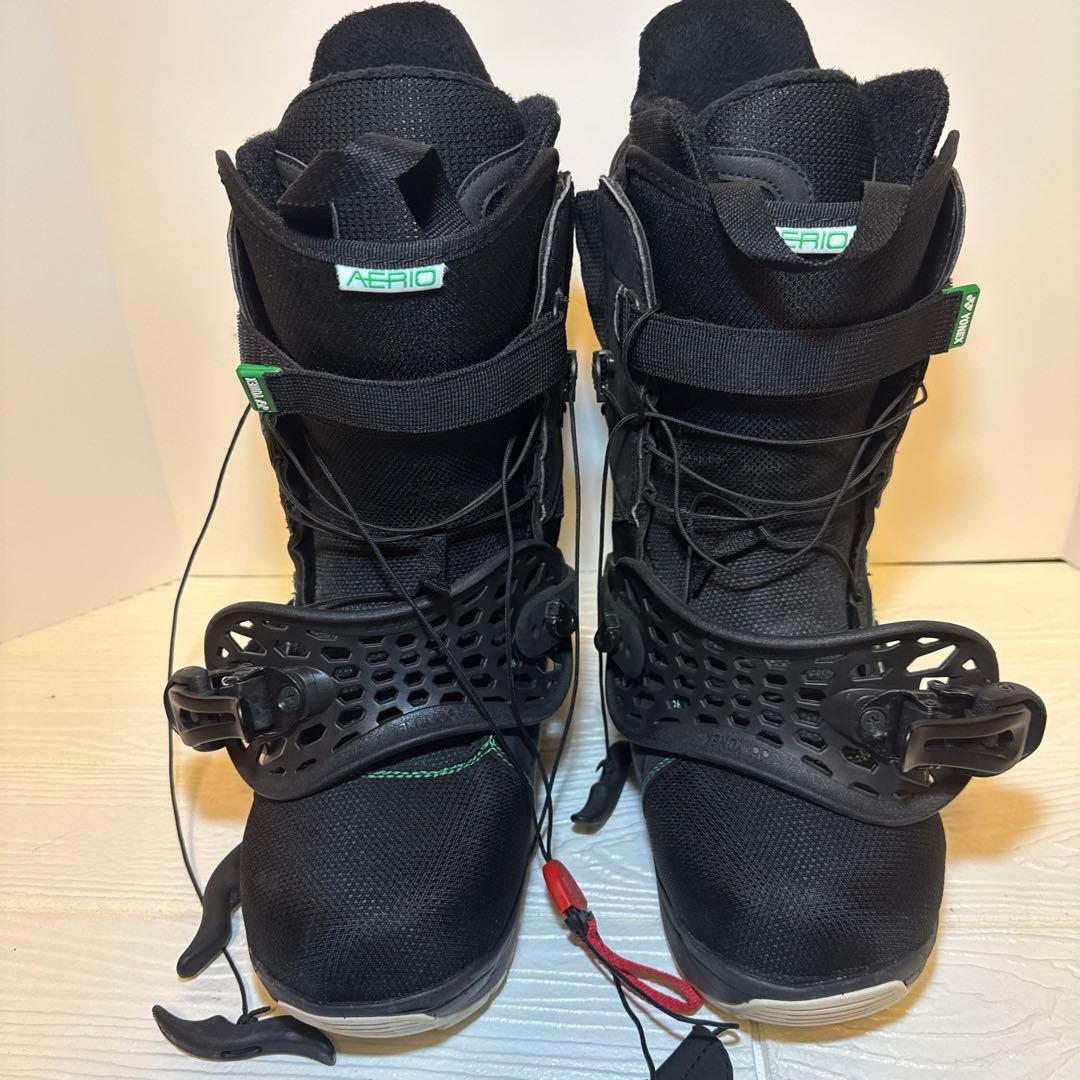 美品！ YONEX AERIO AB (Accublade) 28.0