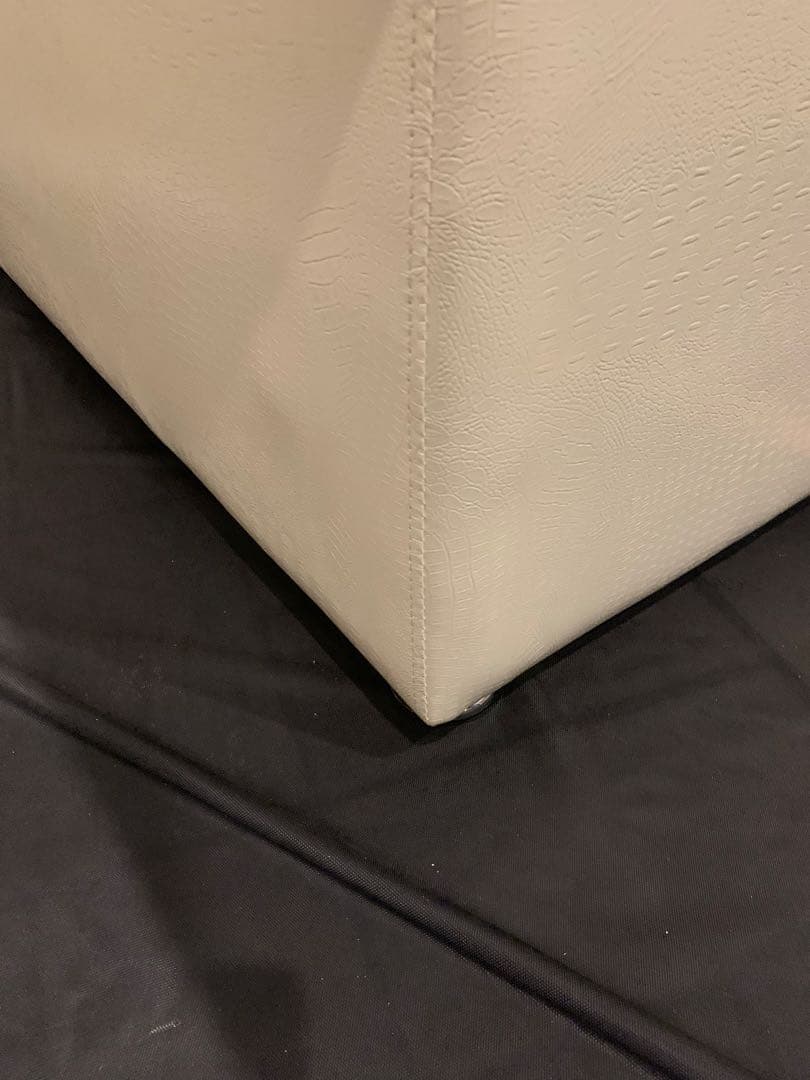 神奈川東京圏送料設置無料／チェスターフィールドラブソファ 2人掛け 幅180cm