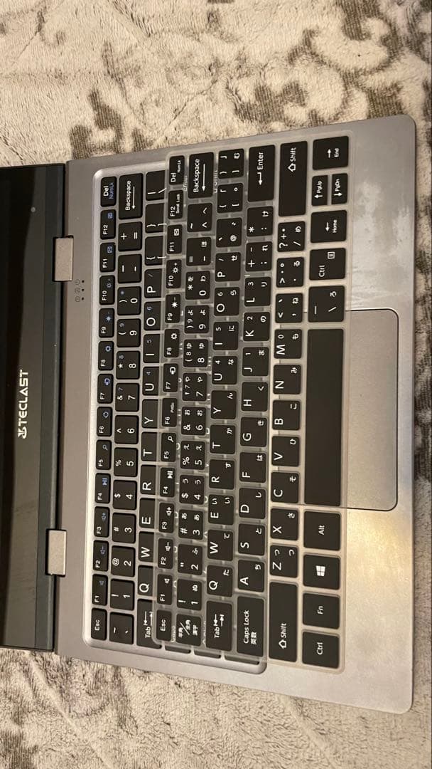 Teclast F5 N4100 中古2in1 ノートパソコン タッチスクリーン