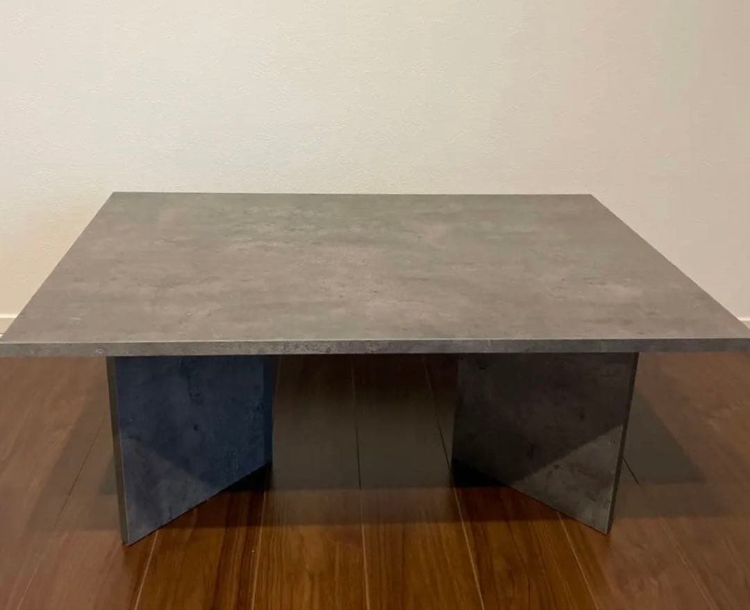 キッチンハウスグラフテクト製ローテーブル　ベトングレー