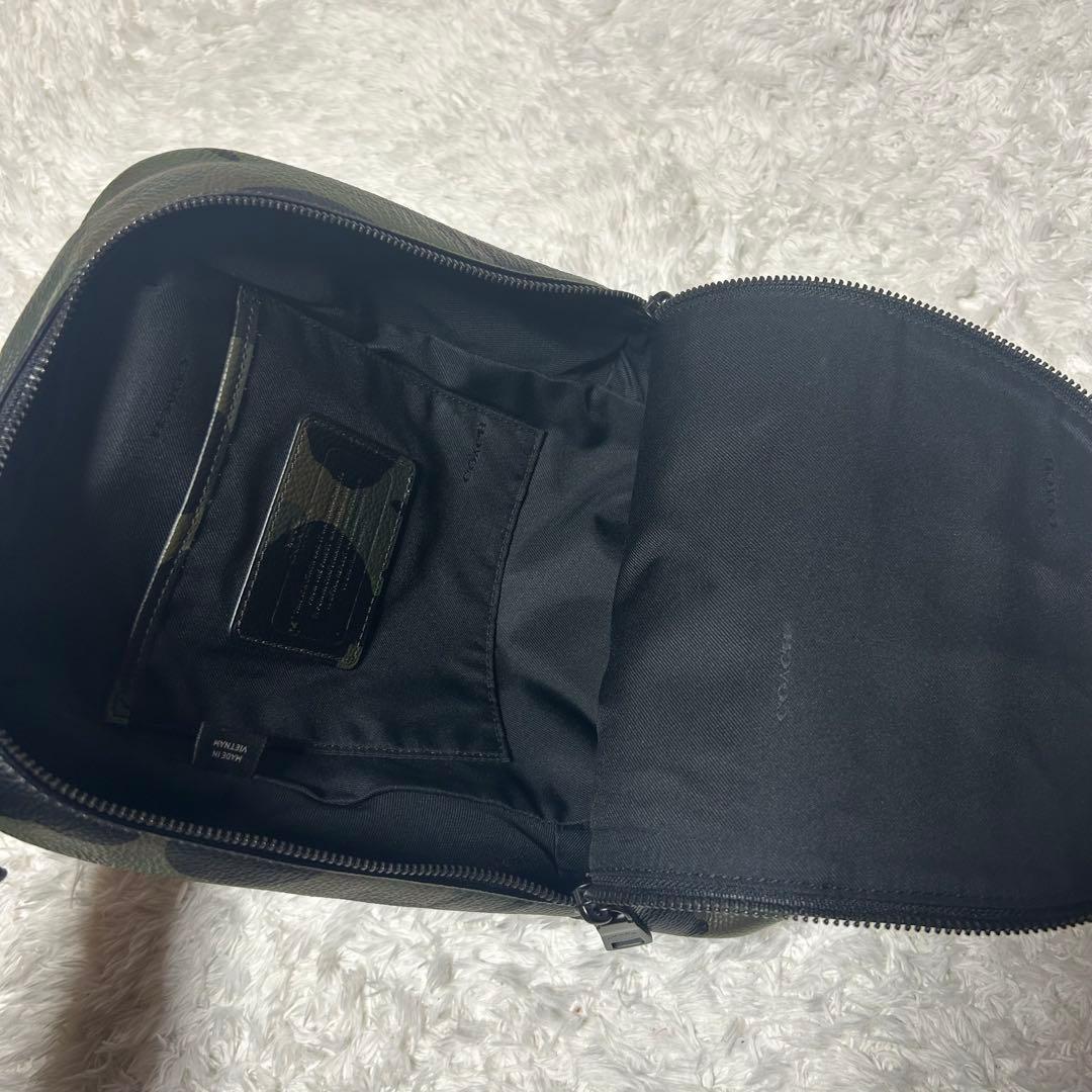 極美品 限定モデル コーチ COACH レザー ワイルドビースト ボディバッグ