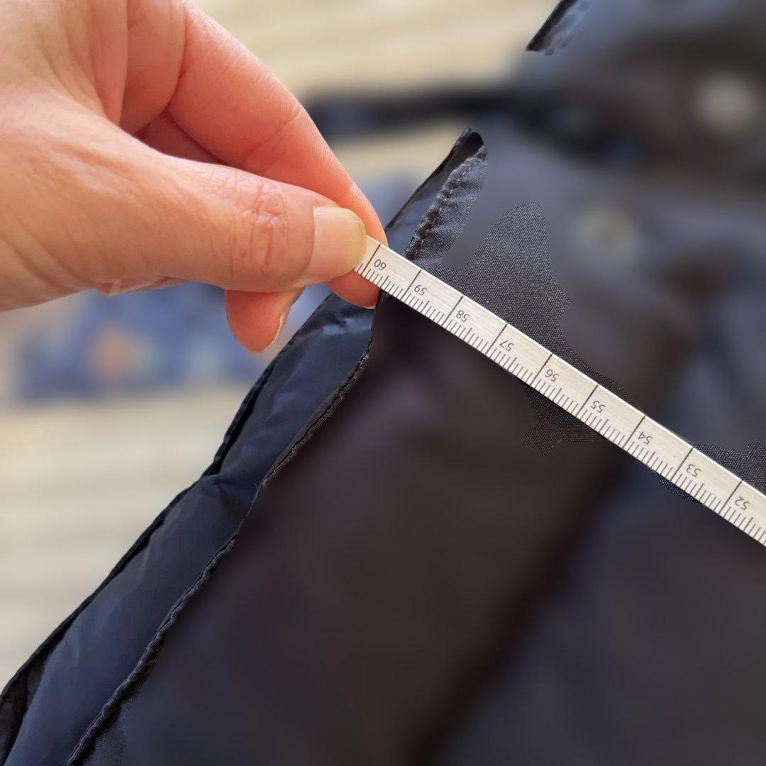 カナダグース　ダウンベスト　ブラック　S　クリーニング済み