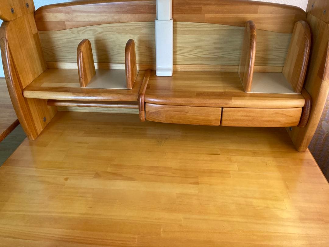 【お値下げ】　【学習机セット②】木製本棚と照明器具のみ