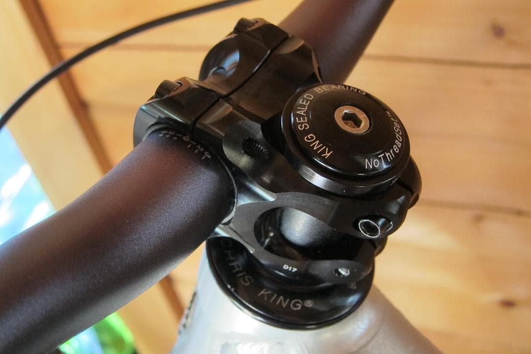 Intense Tazer HT ダートジャンプ／ストリートカスタム