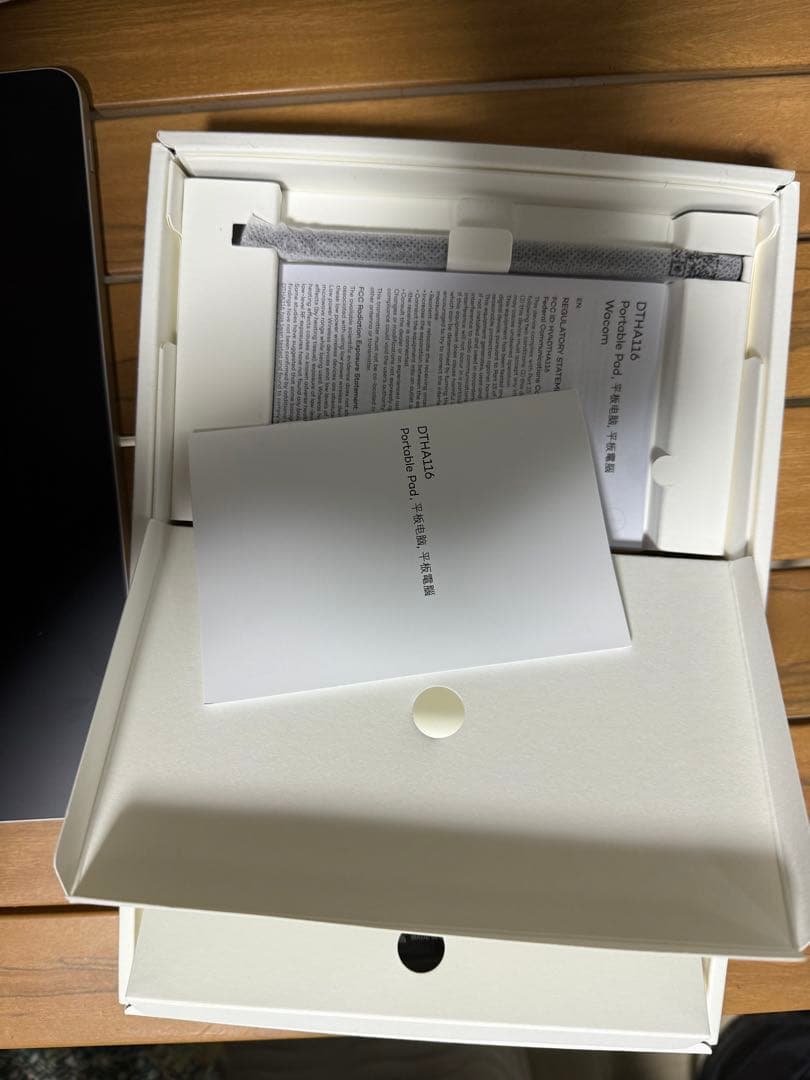 Wacom MovinkPad 11（バンドルソフト未使用・保証書なし）