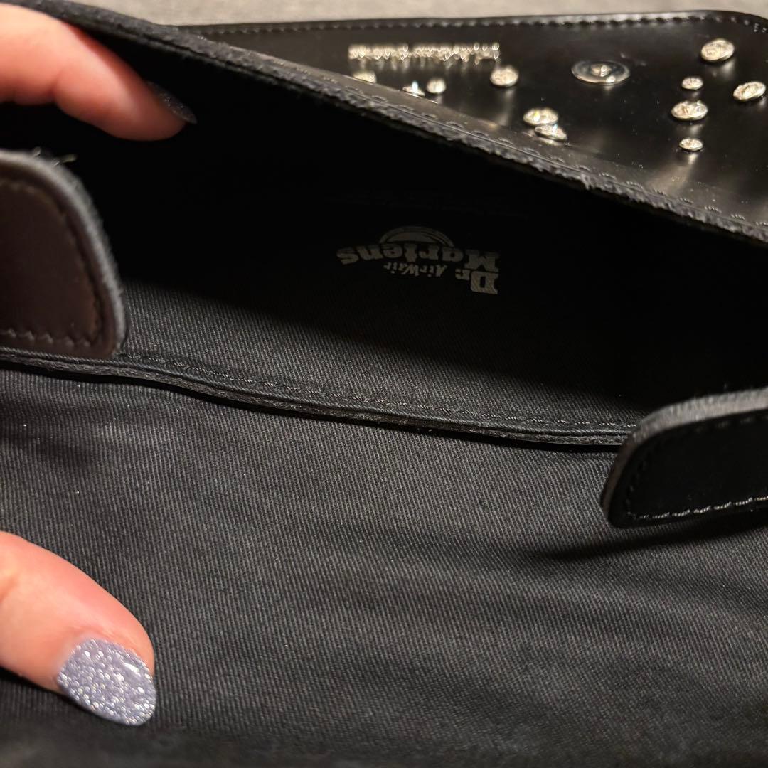 Dr.Martens × スワロフスキー　バッグ