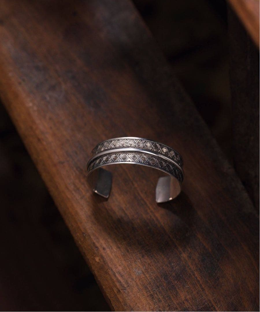 トゥアレグシルバー　バングル　Touareg Silver