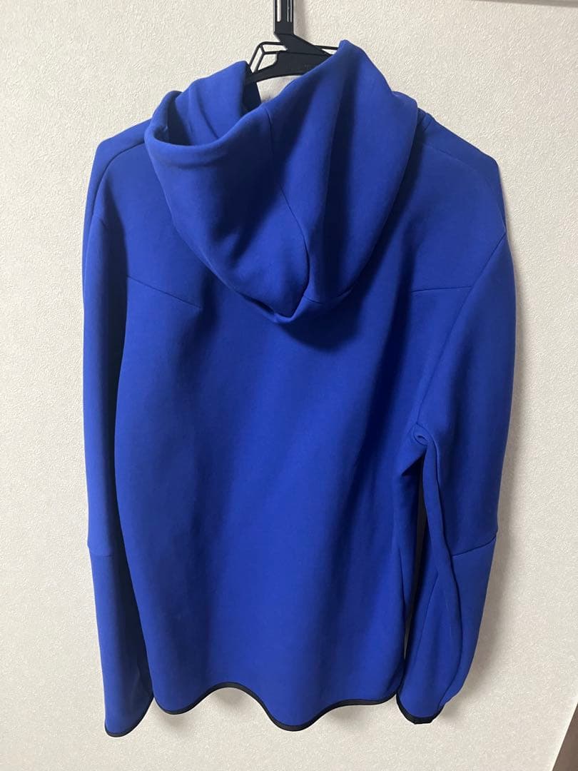 チェルシー　NIKEテックフリース