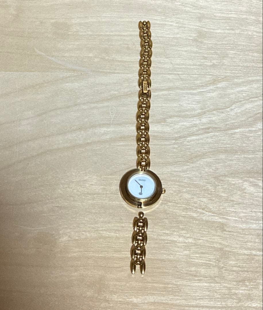 GUCCI 腕時計 チェンジベゼル　ジャンク品