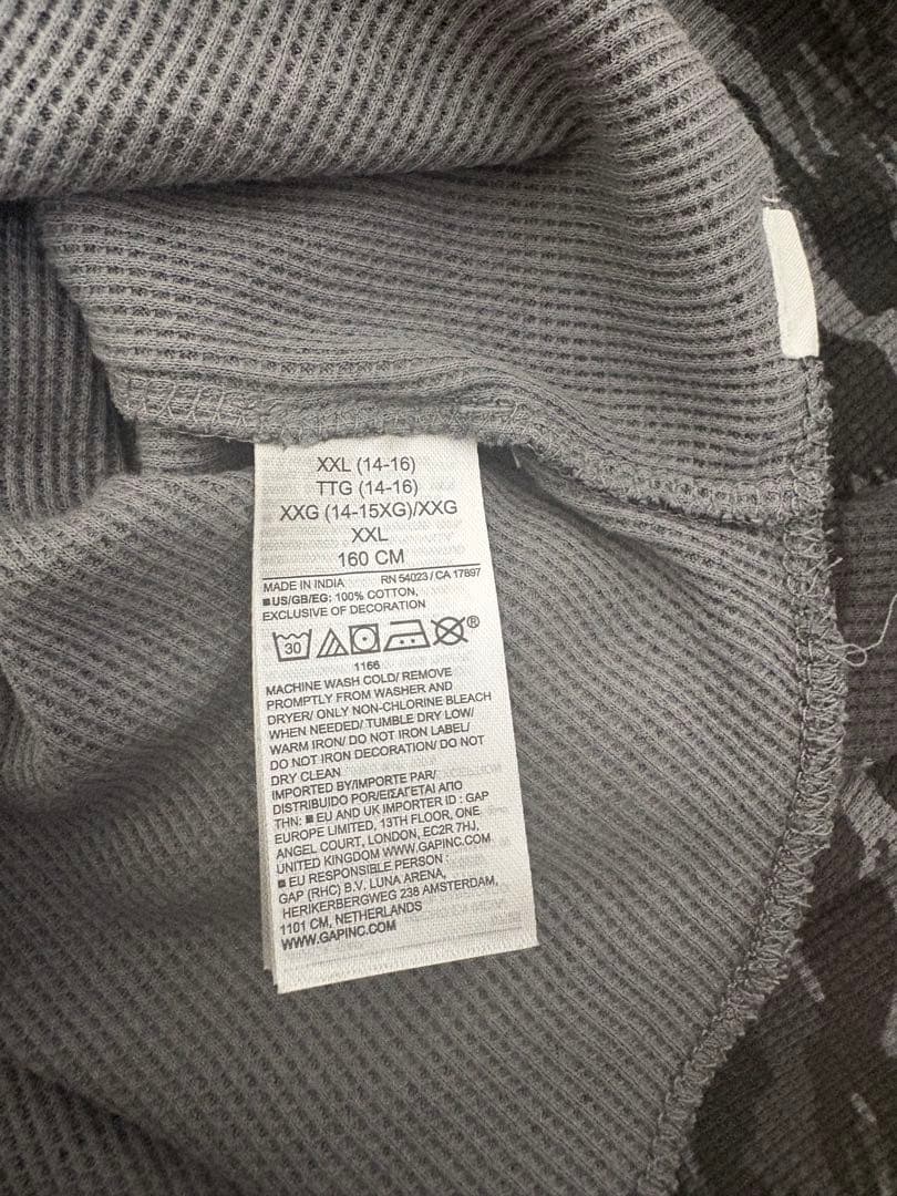 gap キッズ　迷彩　サーマル　ロンt 160 xxl相当　売り切れ　ストリート