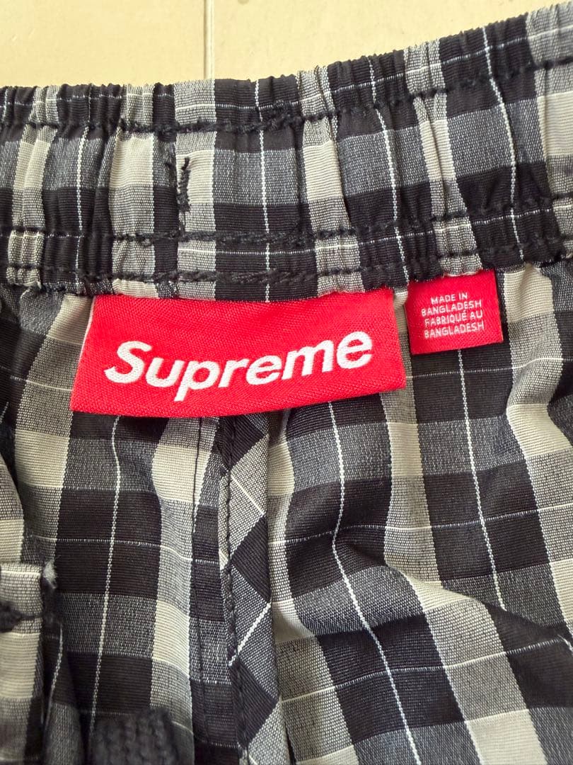 Supreme チェック柄ナイロンパンツ