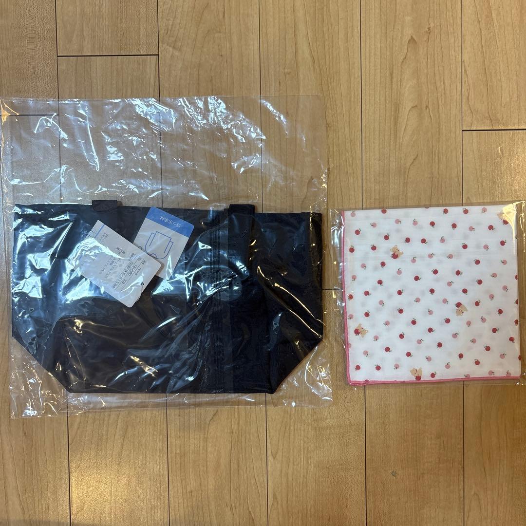 ファミリア familiar マザーズバッグ おまけ付き　新品