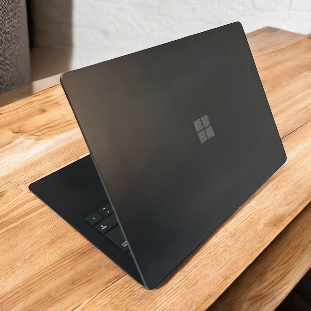 【Core i7 ♪】Microsoft Surface laptop4