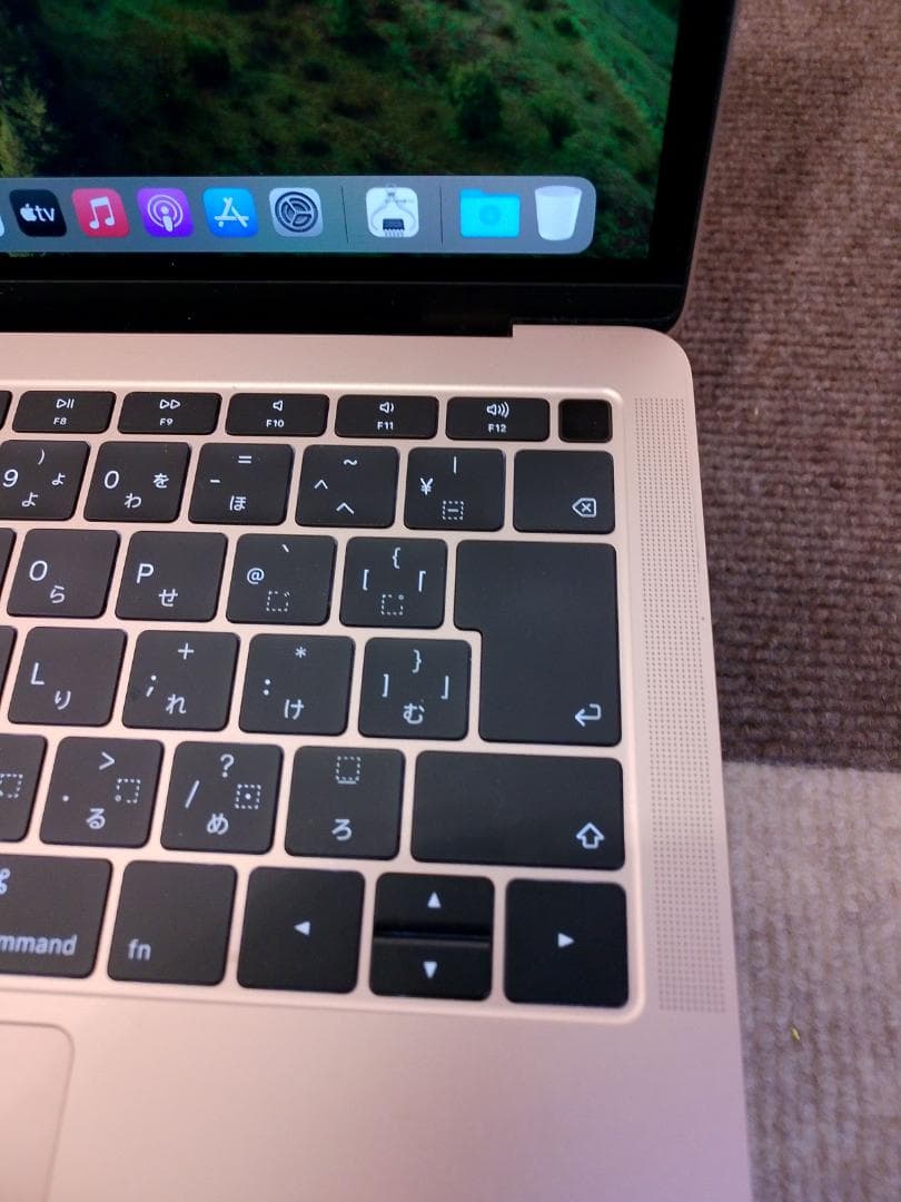 『美品』 MacBook Air2019 A1932 13㌅ バッテリー良好