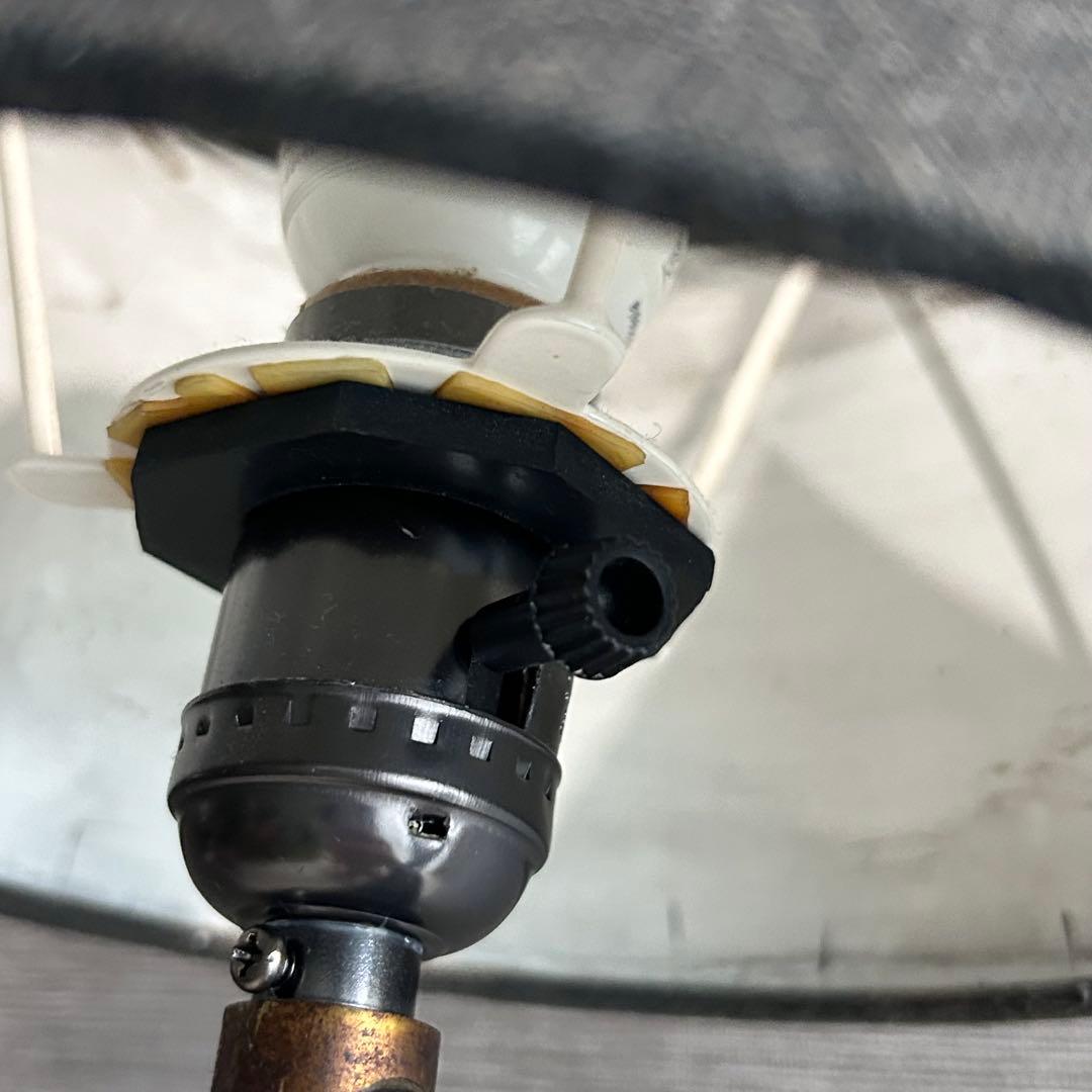 アンティーク フロアスタンド 照明ランプ アイアン 真鍮 インダストリアル￼