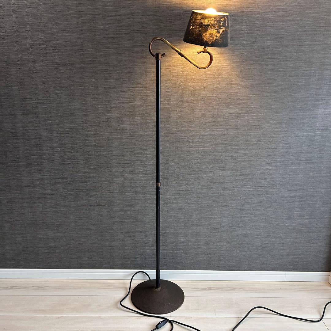 アンティーク フロアスタンド 照明ランプ アイアン 真鍮 インダストリアル￼
