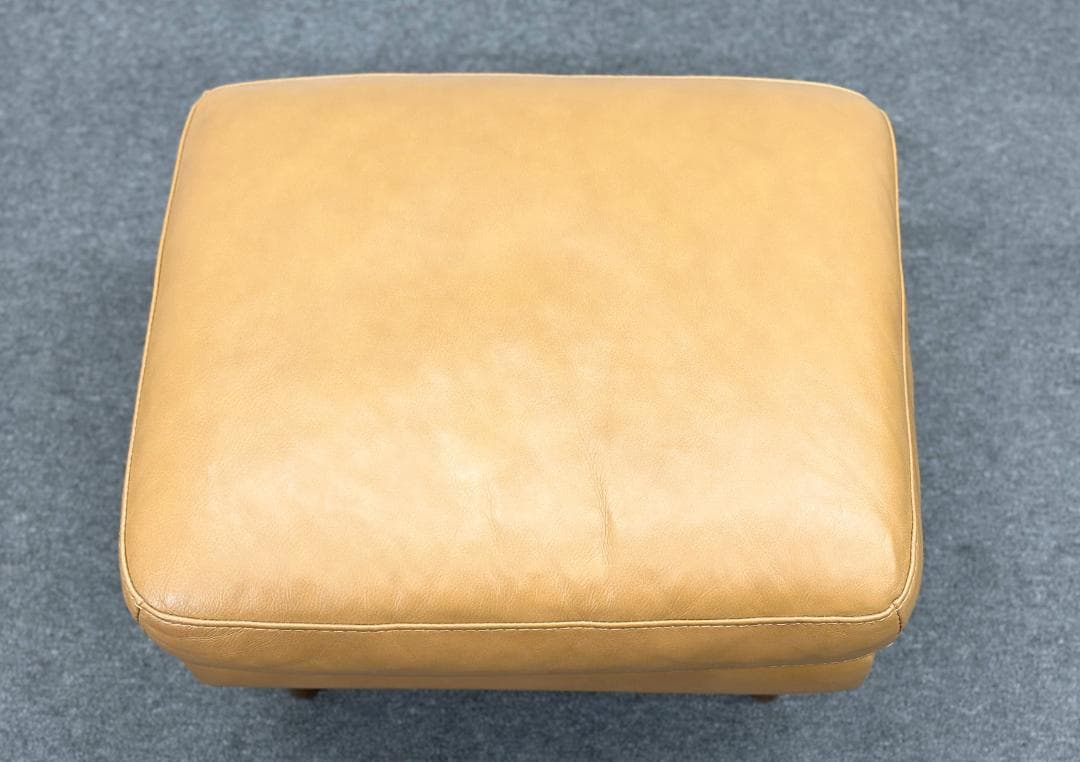 ■unico/ウニコ■MOLN/モルン　レザー　オットマン　本革　ブラウン