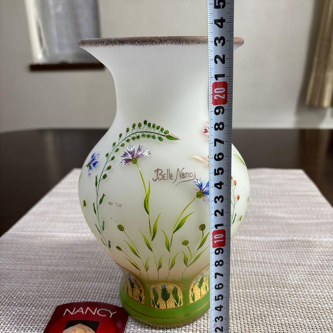 ベルモンド　ベルナンシー　花瓶