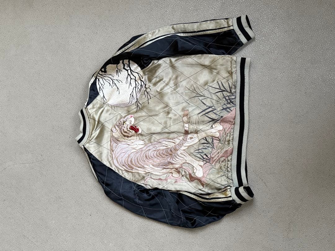 花旅楽団 スカジャン レーヨン100% リバーシブル 白虎　Mサイズ