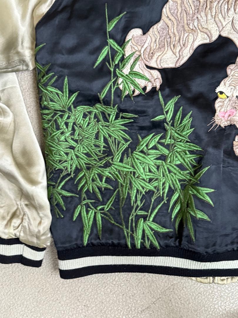 花旅楽団 スカジャン レーヨン100% リバーシブル 白虎　Mサイズ