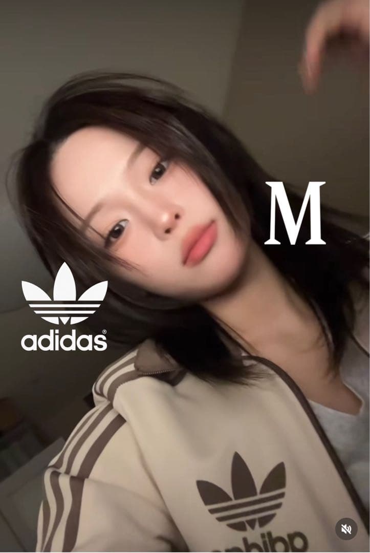 新品M女性】アディダス　トラックジャケットジャージトップ茶ベージュブラウン