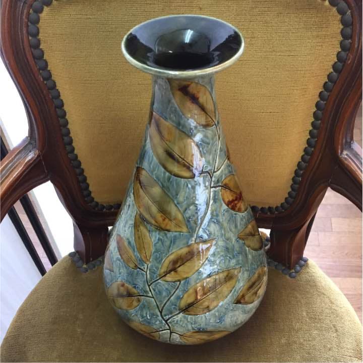 アンティーク ロイヤル・ドルトン