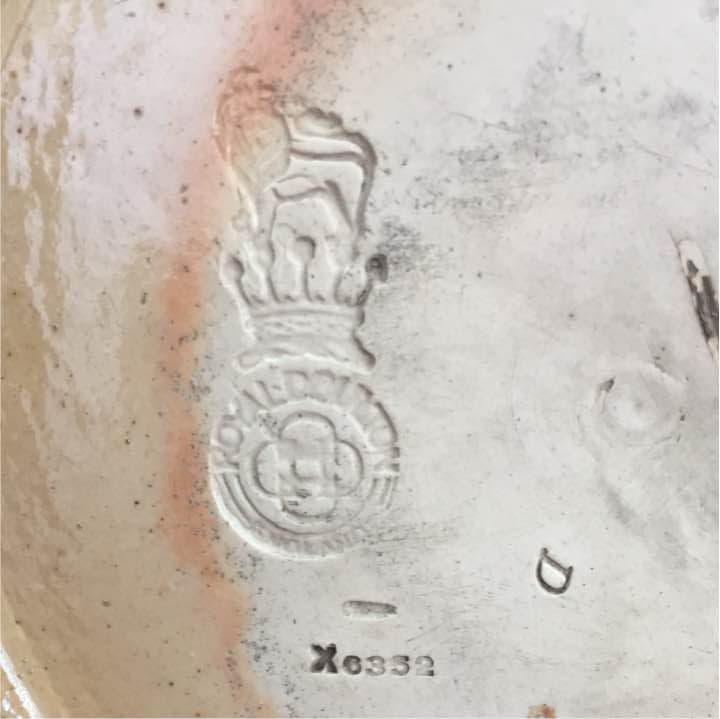 アンティーク ロイヤル・ドルトン