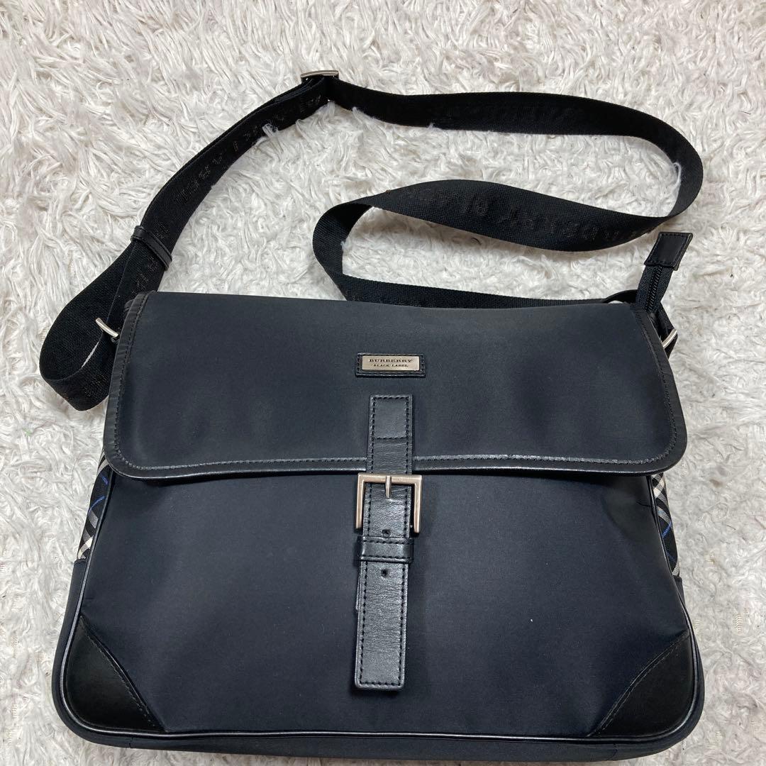未使用級 バーバリーブラックレーベル ショルダーバッグ A4可 ナイロンチェック