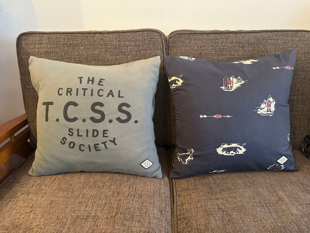 TCSS クッション 2個セット　新品未使用タグ付き