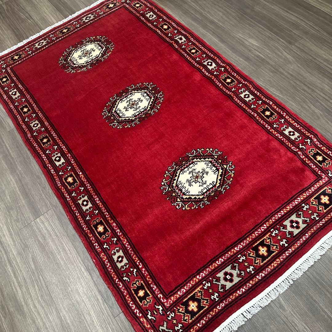 211x123cm赤いオリエンタルラグred carpet walk on❣️❣️