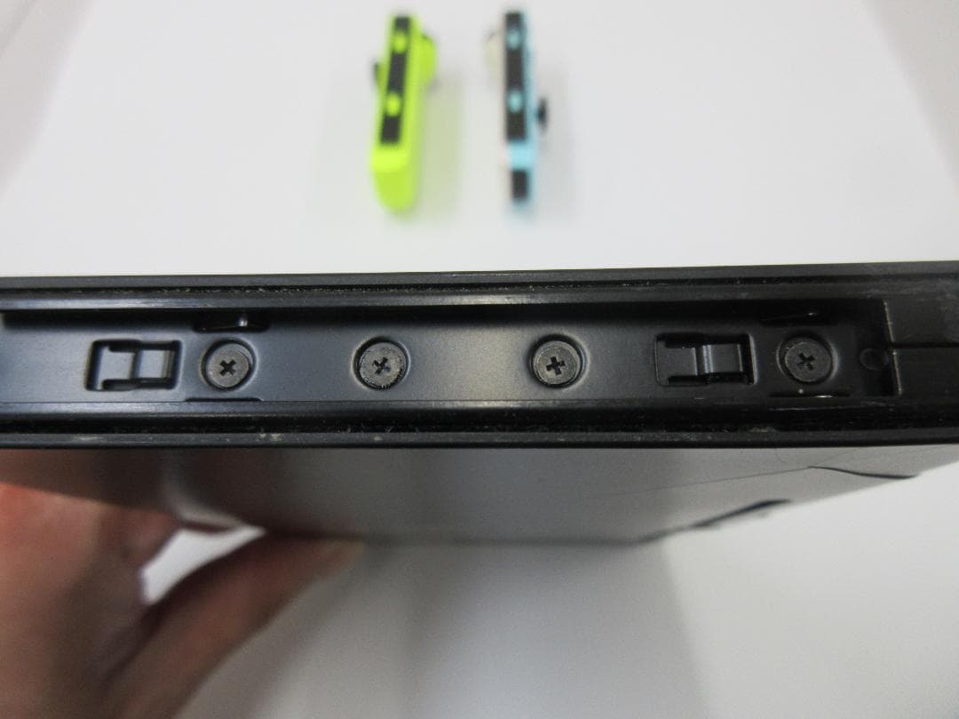 未対策機 任天堂Switch 本体 ジョイコン付 初期化済 動作確認済 初期型