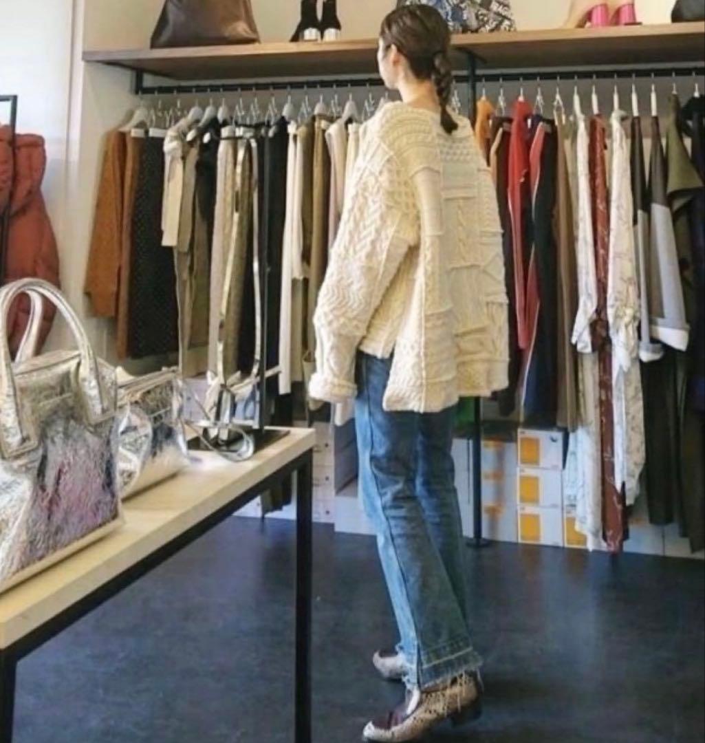 【良品】フミカウチダ　センタープレスデニム　ブーツカットフリンジ　フレア　36