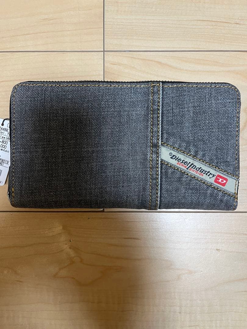 DIESELディーゼル 新品 長財布　ブラックデニム地