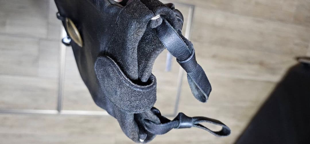 RED MOON　メディスンバック　黒