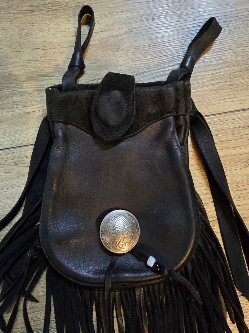 RED MOON　メディスンバック　黒