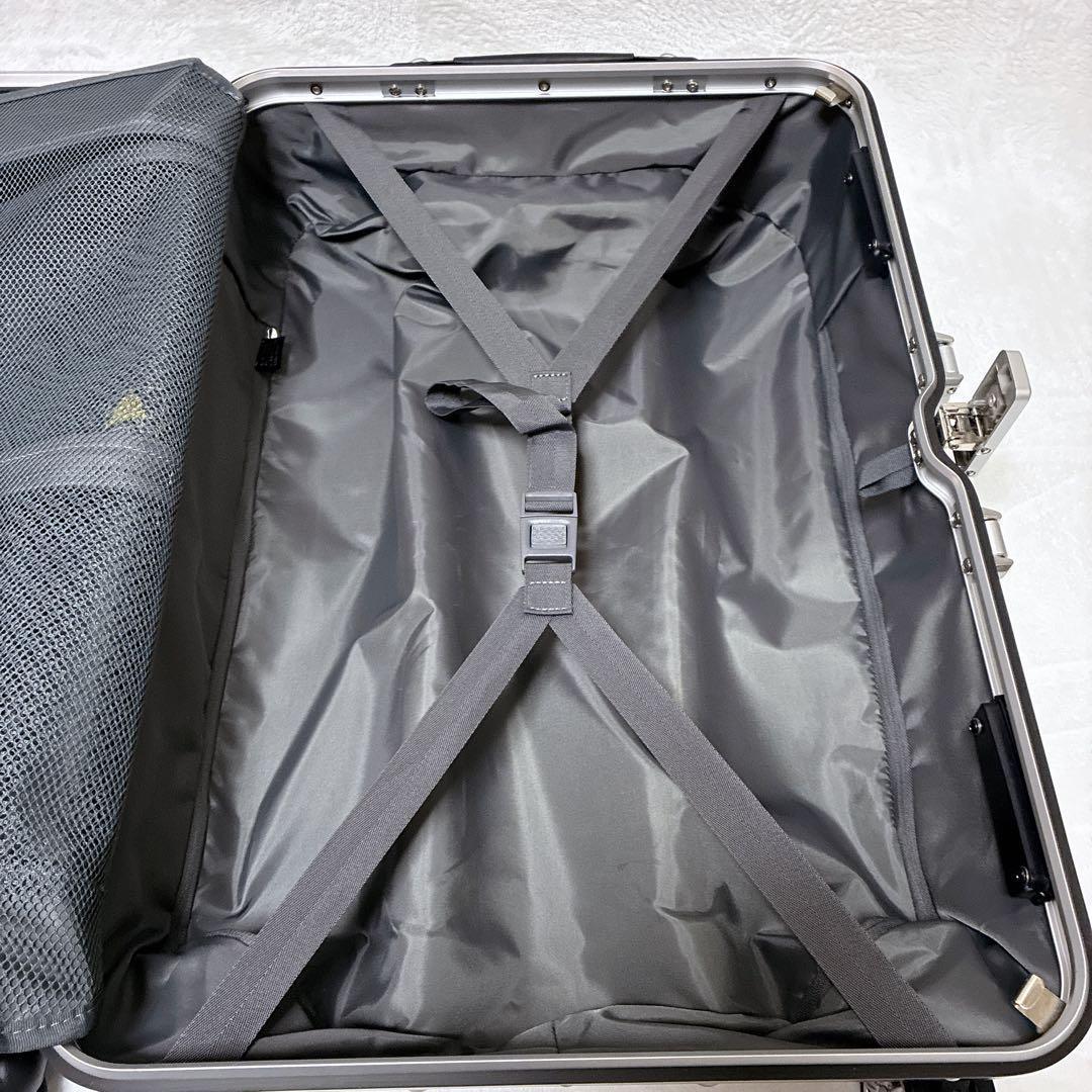 mmmu！　A.L.I. アジアラゲージ　MAXSMART 60L相当4輪