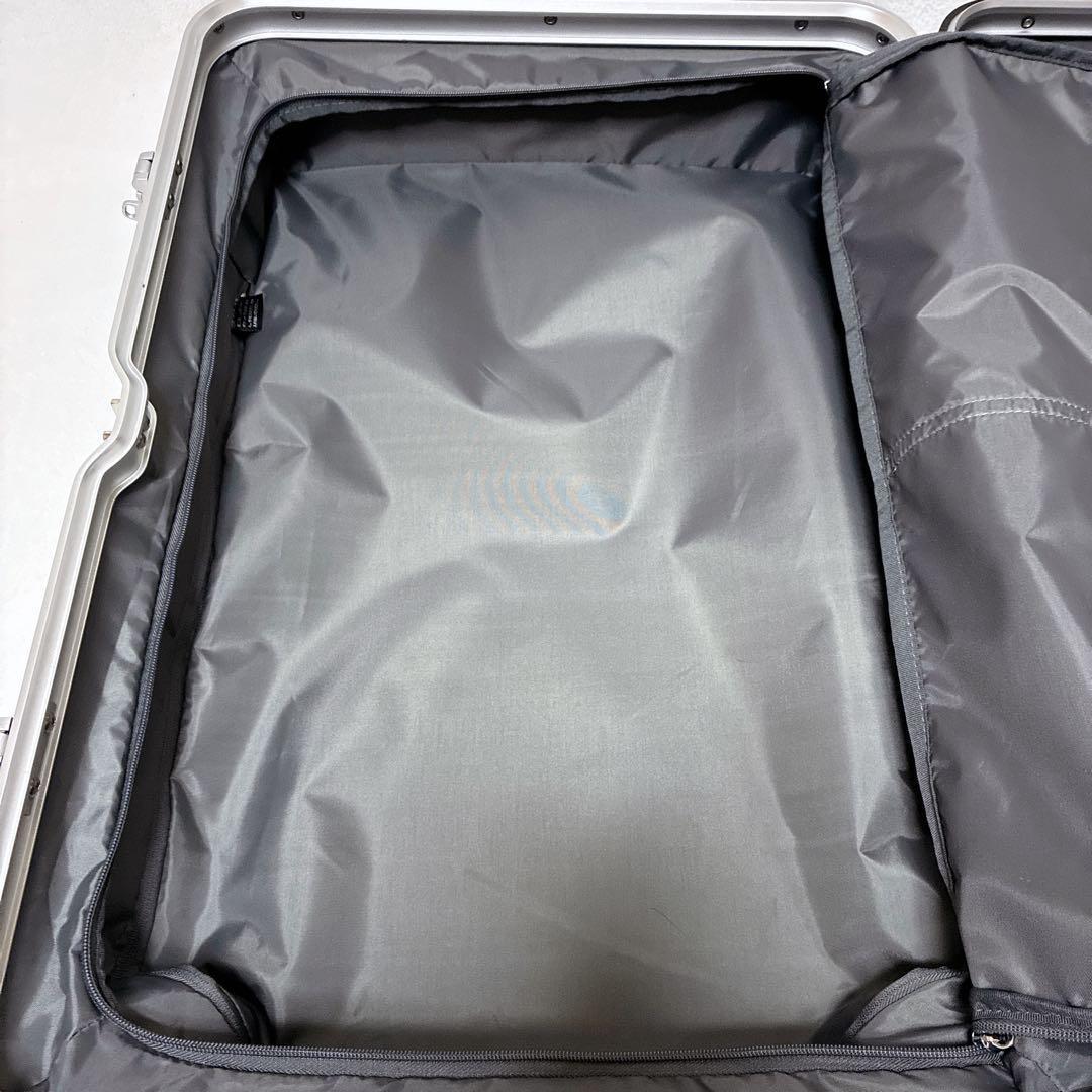 mmmu！　A.L.I. アジアラゲージ　MAXSMART 60L相当4輪